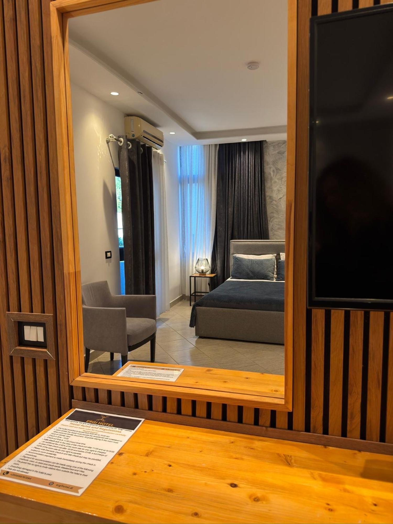 Hotel Ergi Durrës Zewnętrze zdjęcie